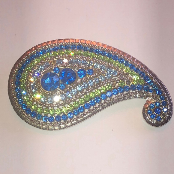 Vendome Vintage Silver Tone Blue & Green Rhinestone Brooch Shoulder Pin - Picture 3 of 9